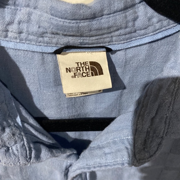 The North Face men’s shirt size M short sleeves - Picture 3 of 5